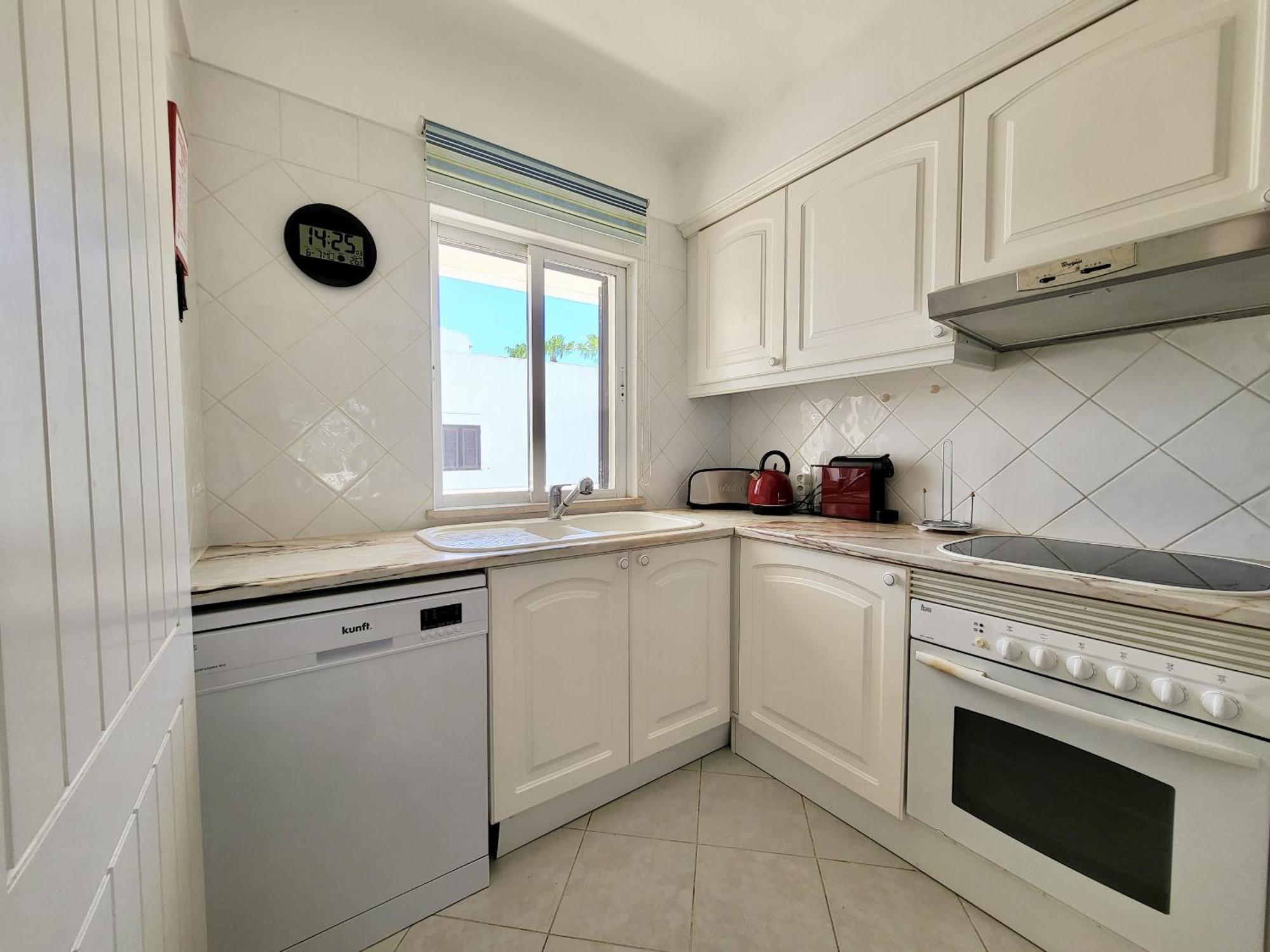Albufeira Balaia Golf Vilage 4 With Pool By Homing Exteriör bild