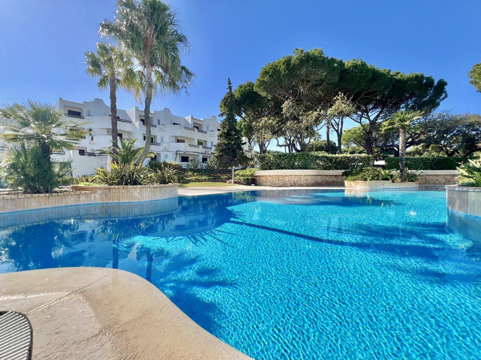 Albufeira Balaia Golf Vilage 4 With Pool By Homing Exteriör bild